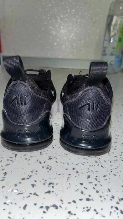 NIKE air max 270 детски оригинални маратонки