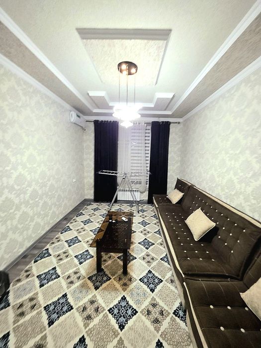 9 Bozor Yangi Xayot Domi