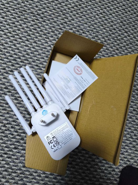 Репитер усилитель WIFI