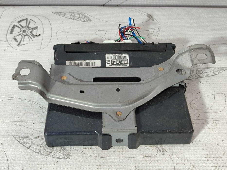 Modul sistem Start-Stop Toyota Auris E180 COD: 89261-02040 2017 / [2012-2018] / (5G3)