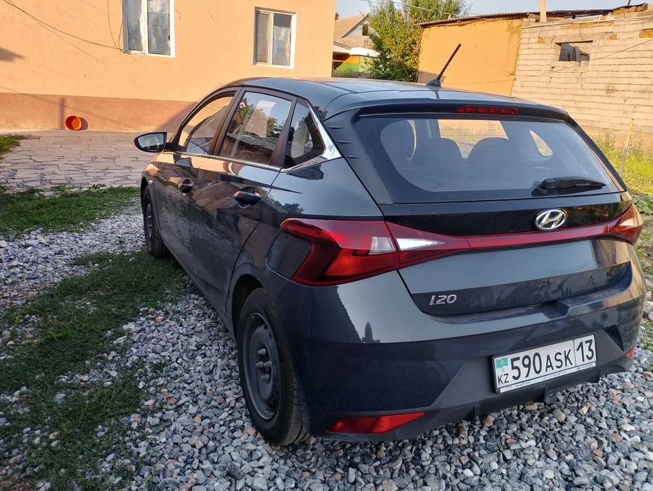 Хюндай АЙ 20 новый