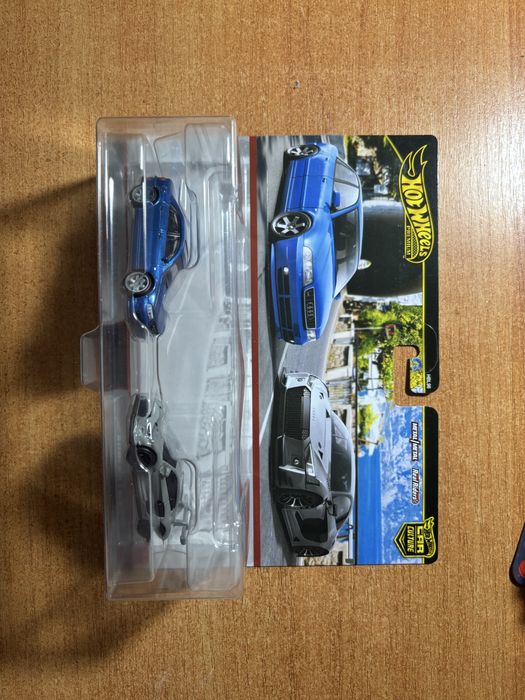 Машинки Hotwheels