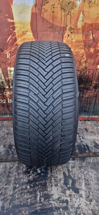 1 Anvelopa Continental 245 45 R18 All seasons.  Dot 2020