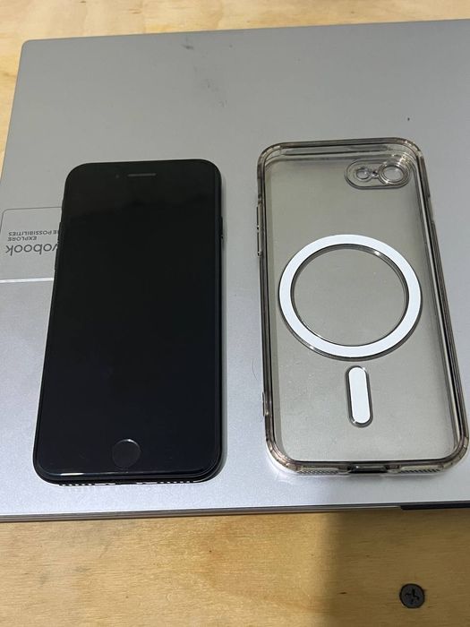 Iphone See 2020 yangi