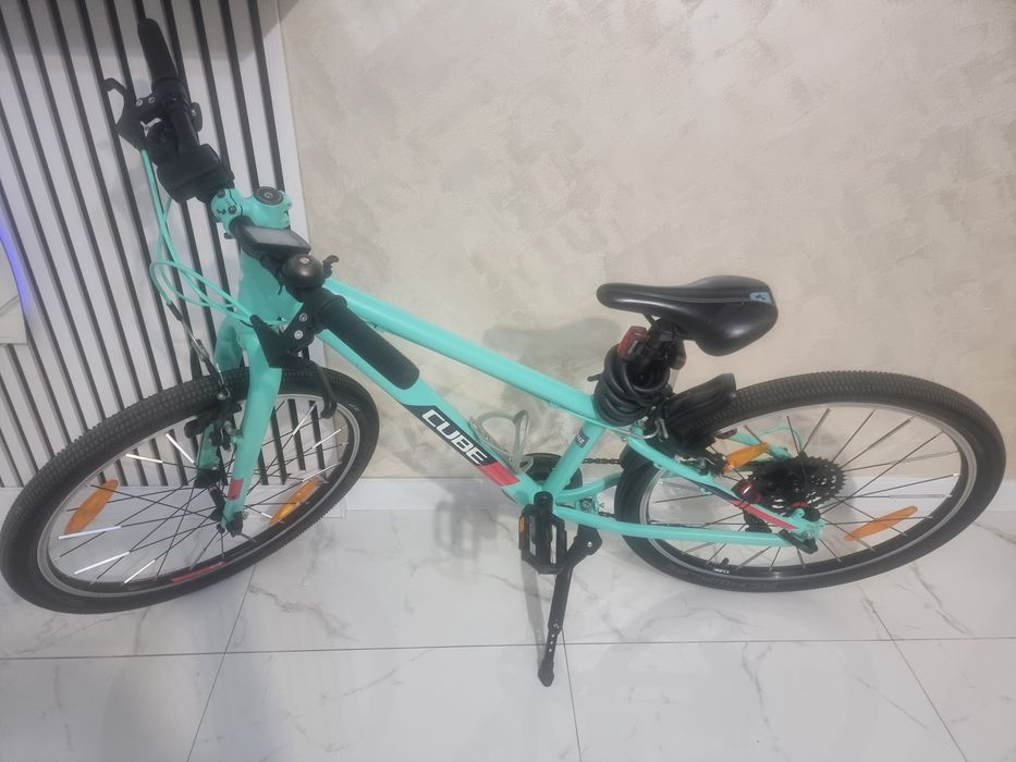 Bicicleta cube sl 240