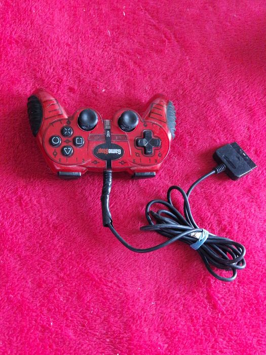 Joystick  / maneta pentru jocuri