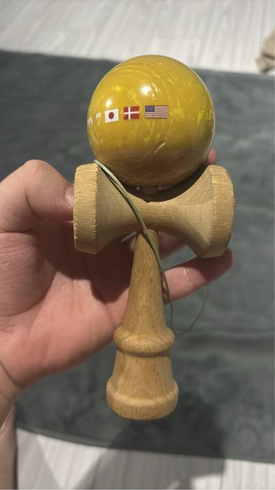 kendama bonz atron