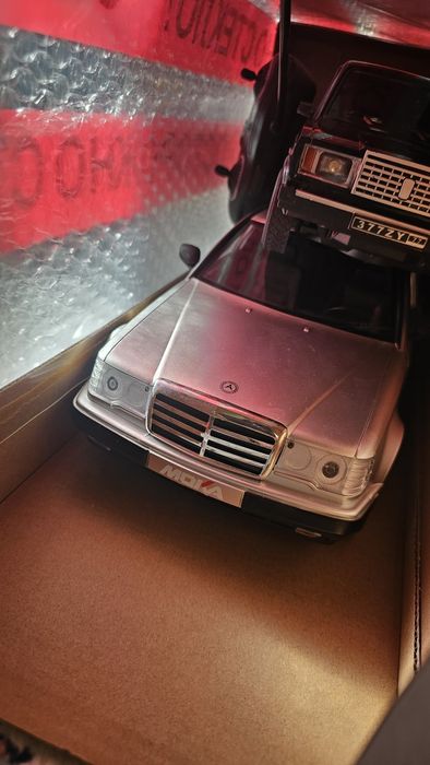 Машинка 124 мерседес