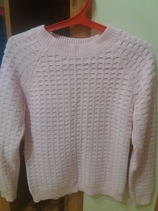 Женские свитера вязанные