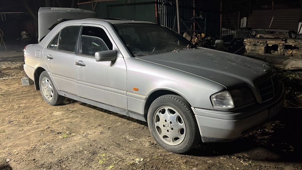 Авторазбор мерседес w202