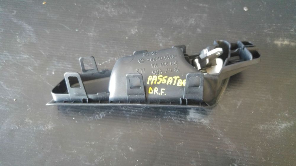 Maner interior usa dreapta fata vw passat b6 cod 3c1837114