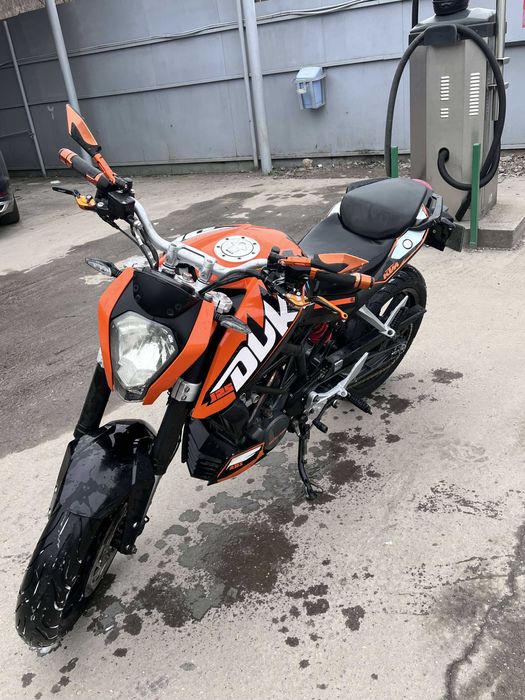 Ktm Duke 125 cu ABS