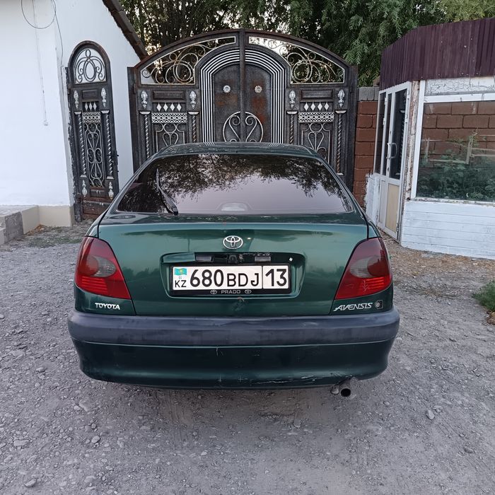 Авенсис обмен на авто