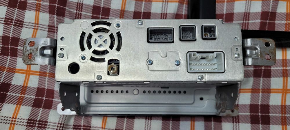 Автомагнитола + Видеокамера