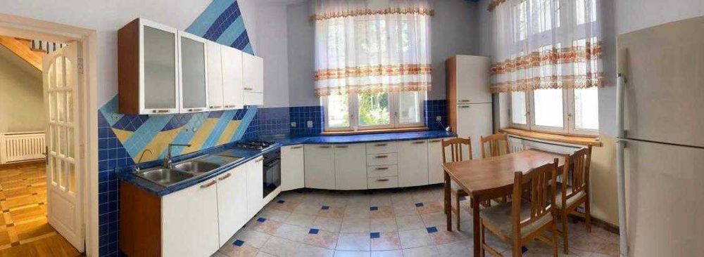 Сдаётся Дом 6 соток За гостиницей Гранд Мир