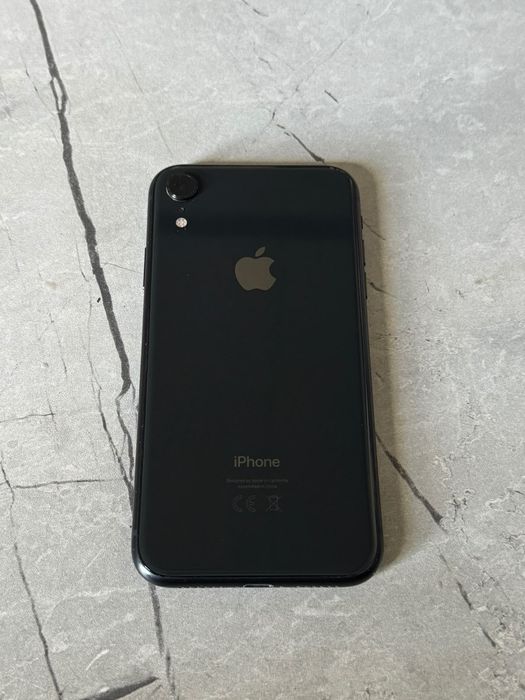Iphone xr  память 64gb