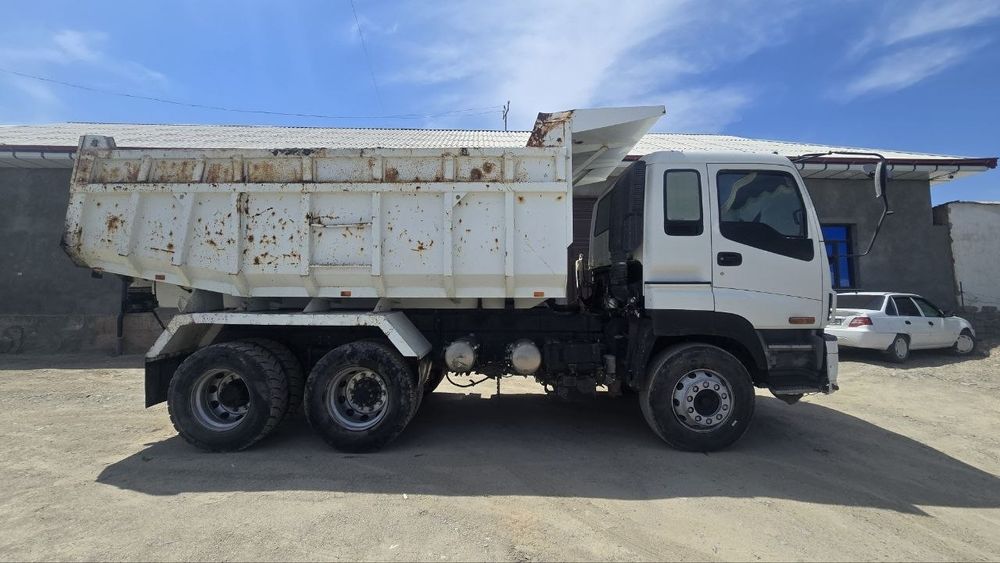 Isuzu Sotiladi  Xolati yaxshi  !