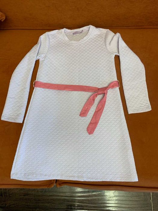 Одежда для девочки, нарядные и повседневные платья