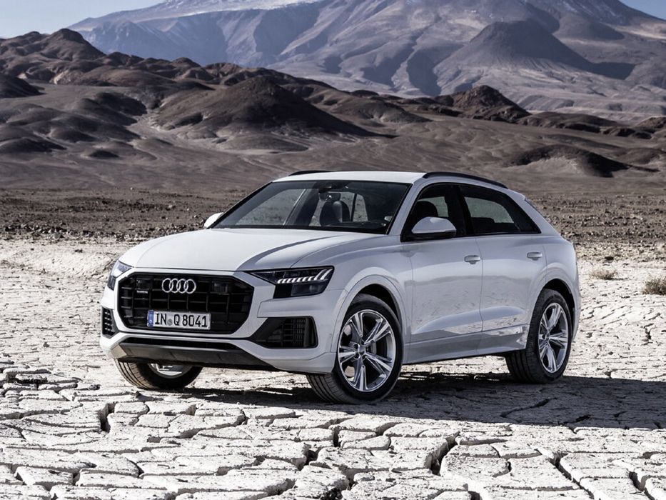 Защита двигателя Audi Q8