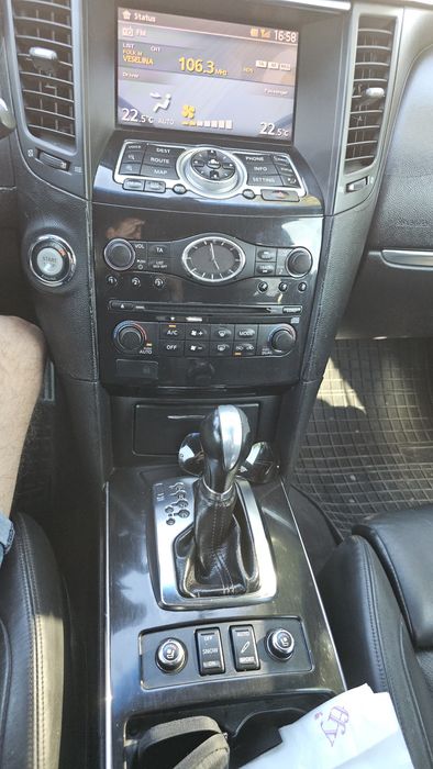 Infinity FX37  LPG