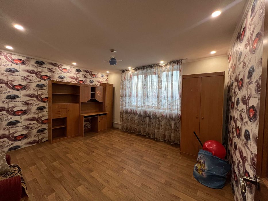 Продается двухэтажный дом