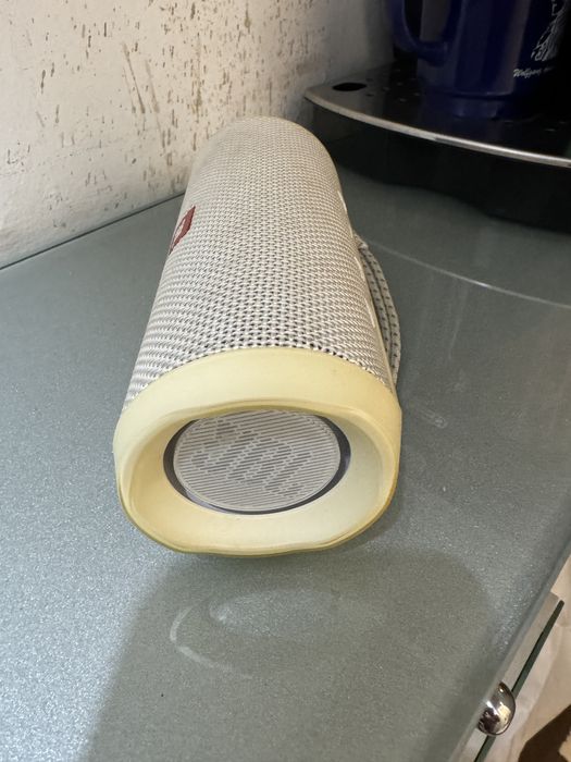 Vand jbl flip 4.