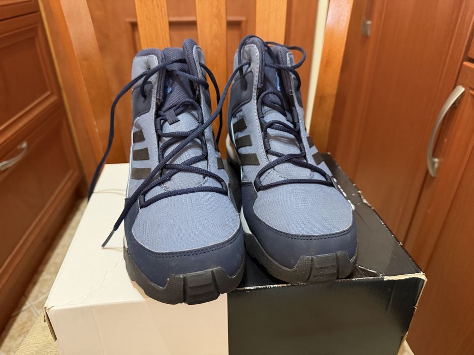 Adidas Terrex,номер 40