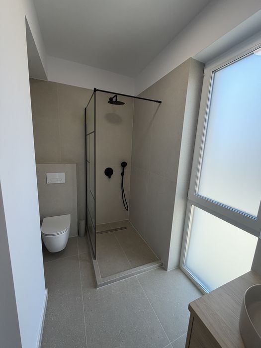 Apartament 3 camere str tineretului floresti — fotografia 3