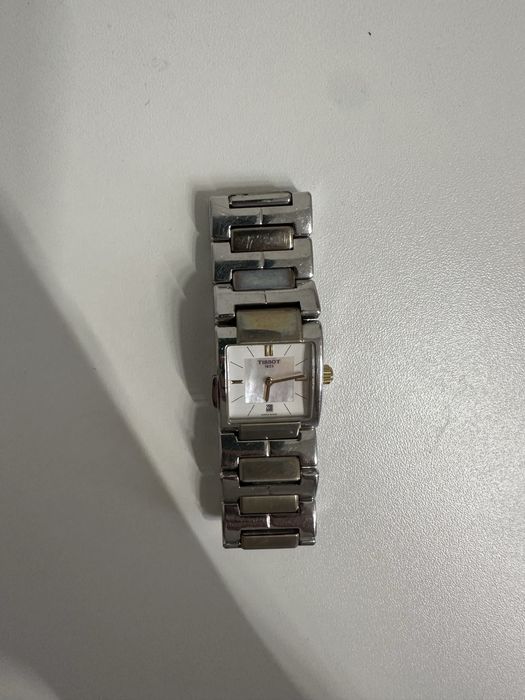 Продам Часы Tissot оригинал 1853