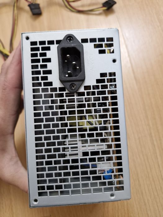 Продам блок питания 460w