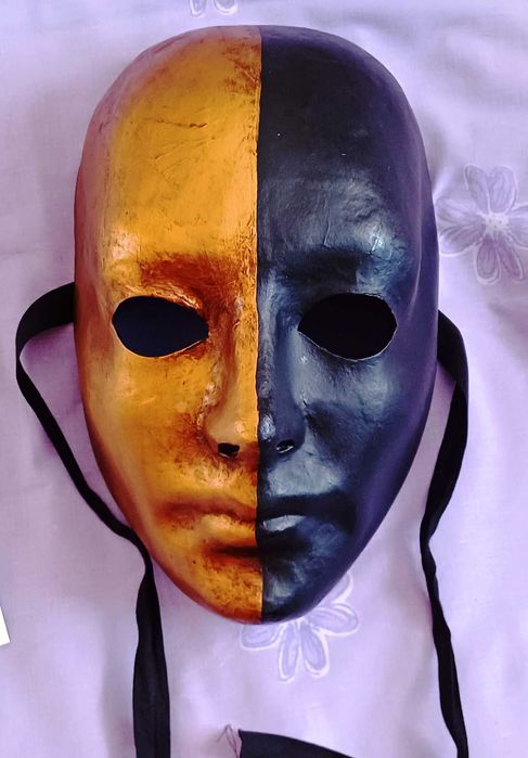 Vand masca venetiana