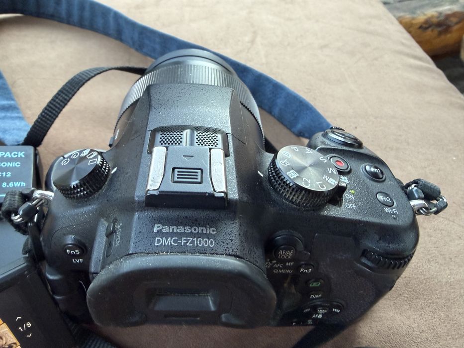 Panasonic Lumix DMC-FZ1000 Aparat Foto Bridge 20.1MP 4K Negru