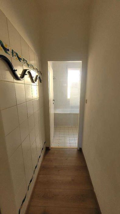 Дава се под наем Двустаен апартамент в София, Зона Б-5 - 67 кв.м за 612 € - Снимка #2