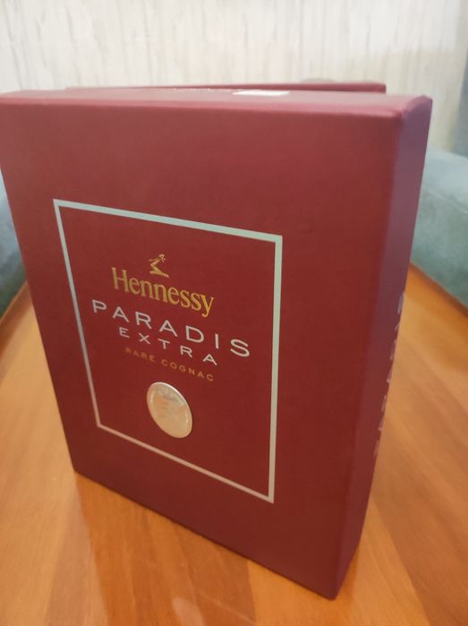 Бутылки для коллекции