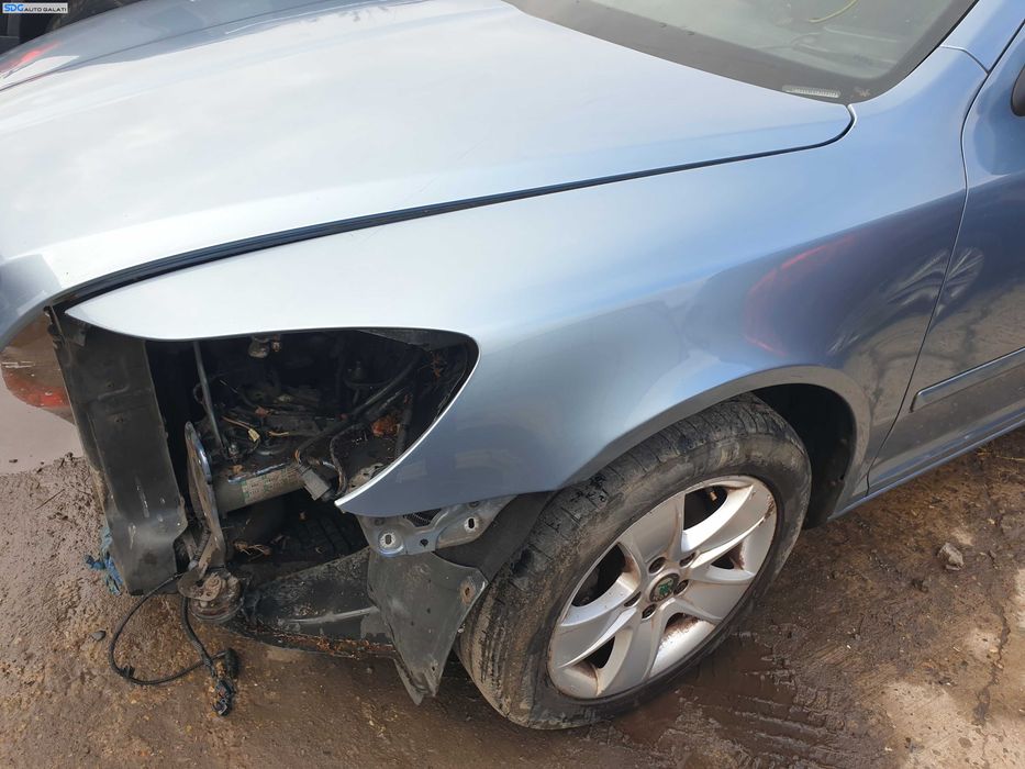 Aripa Stanga Fata Skoda Octavia 2 FL Facelift 2008 - 2013 Culoare LF5X [K7897]