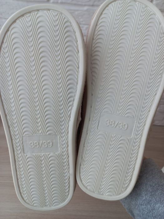 Новые тапочки 37-38