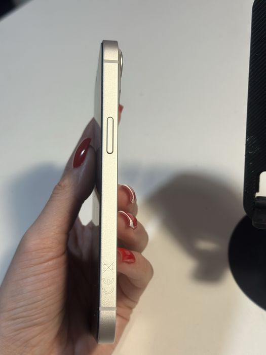 13 айфон белый  128гб