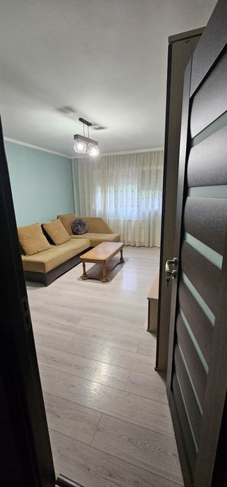 Inchiriez Garsoniera