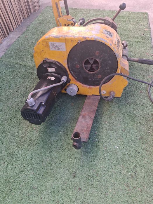 Струг REMS за тръбна резба