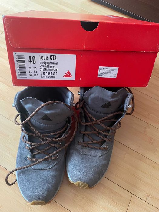 Туристически обувки DACHSTEIN