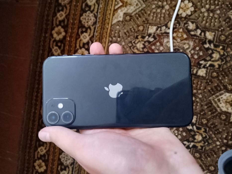 Продажа Айфона 11