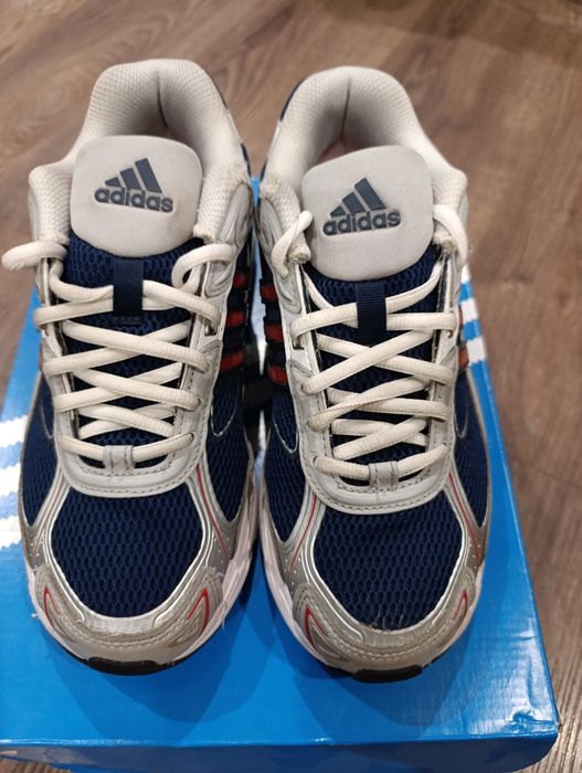 Маратонки Adidas