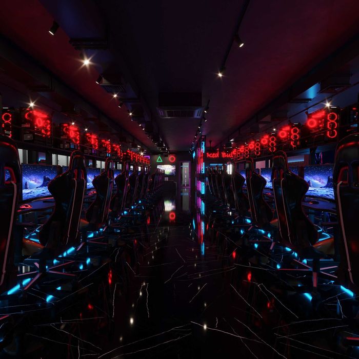 Доходный компьютерный клуб возле Меги