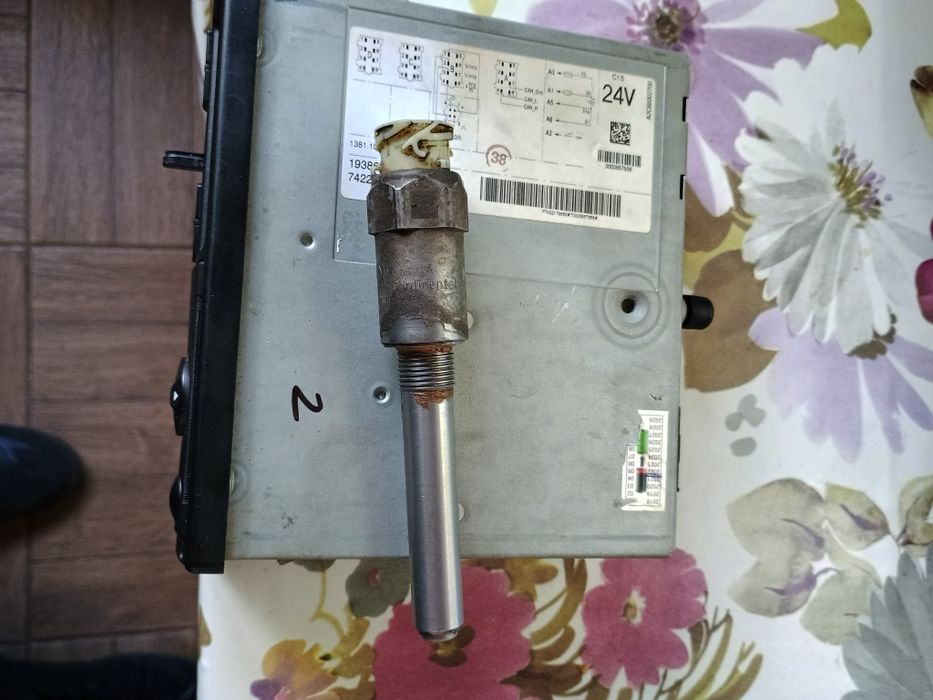 Тахограф от Даф ХФ106 2015год.