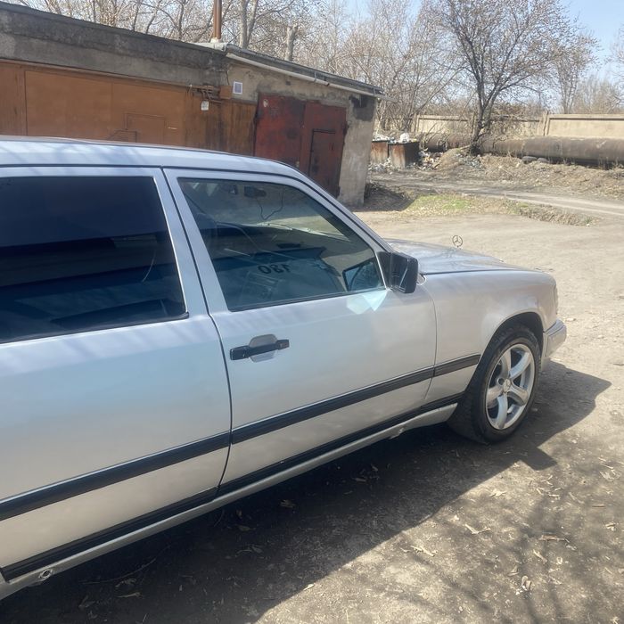 Продам машину.