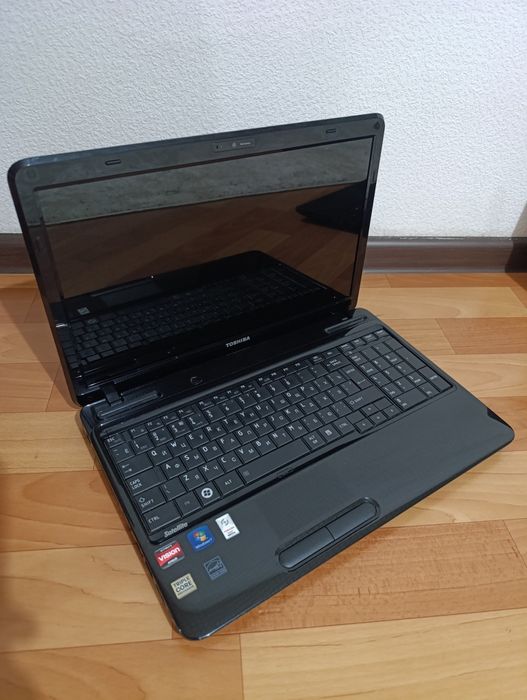 Ноутбук Toshiba ssd диск