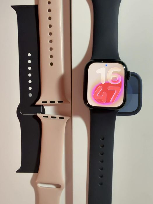 Vând Apple Watch series 9 41mm