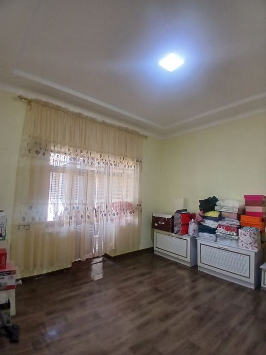 Shahrisabz shahar TutzorMFY detske balinsa orqasida