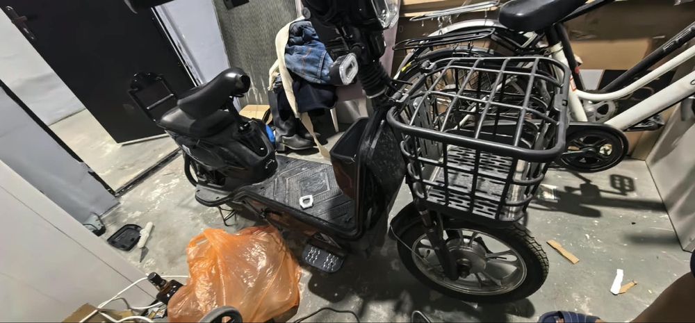 Электроскутер 25 года 16 дюйм