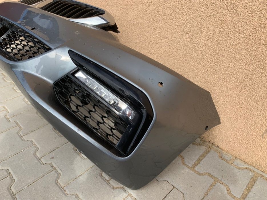 Bmw 5 G30 G31 bara fata M pachet bari M grila led crom 520 530 540